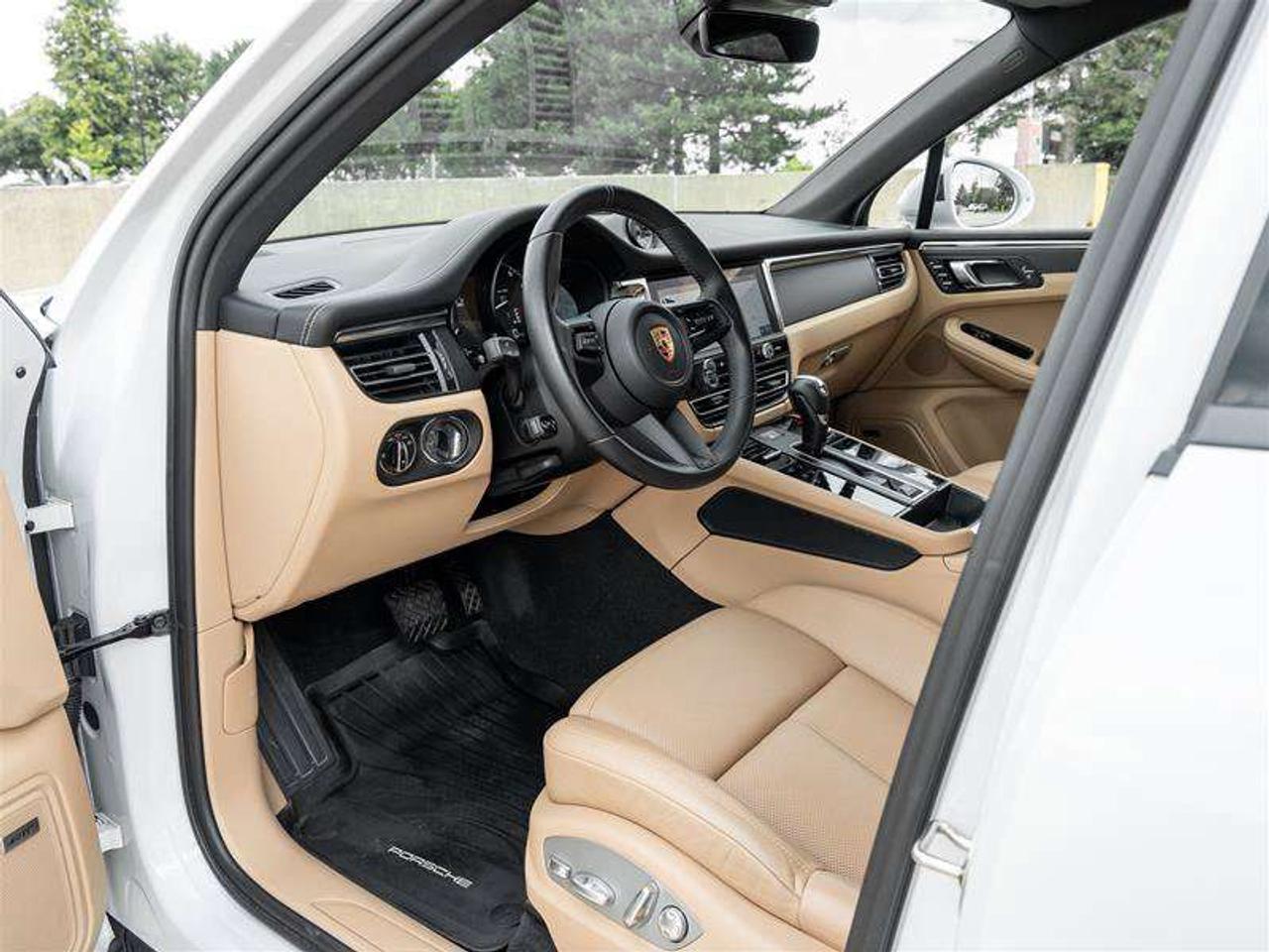 2024 Porsche Macan AWD Premium Pkg Plus Sport Chrono Pkg Steel spring suspension with Porsche Active Suspension Managem Photo