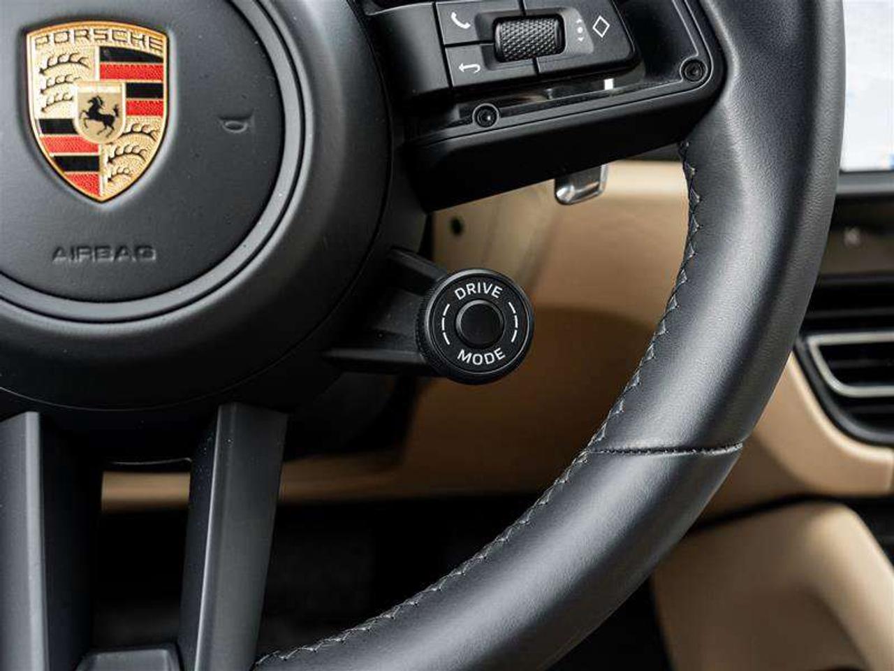 2024 Porsche Macan AWD Premium Pkg Plus Sport Chrono Pkg Steel spring suspension with Porsche Active Suspension Managem Photo