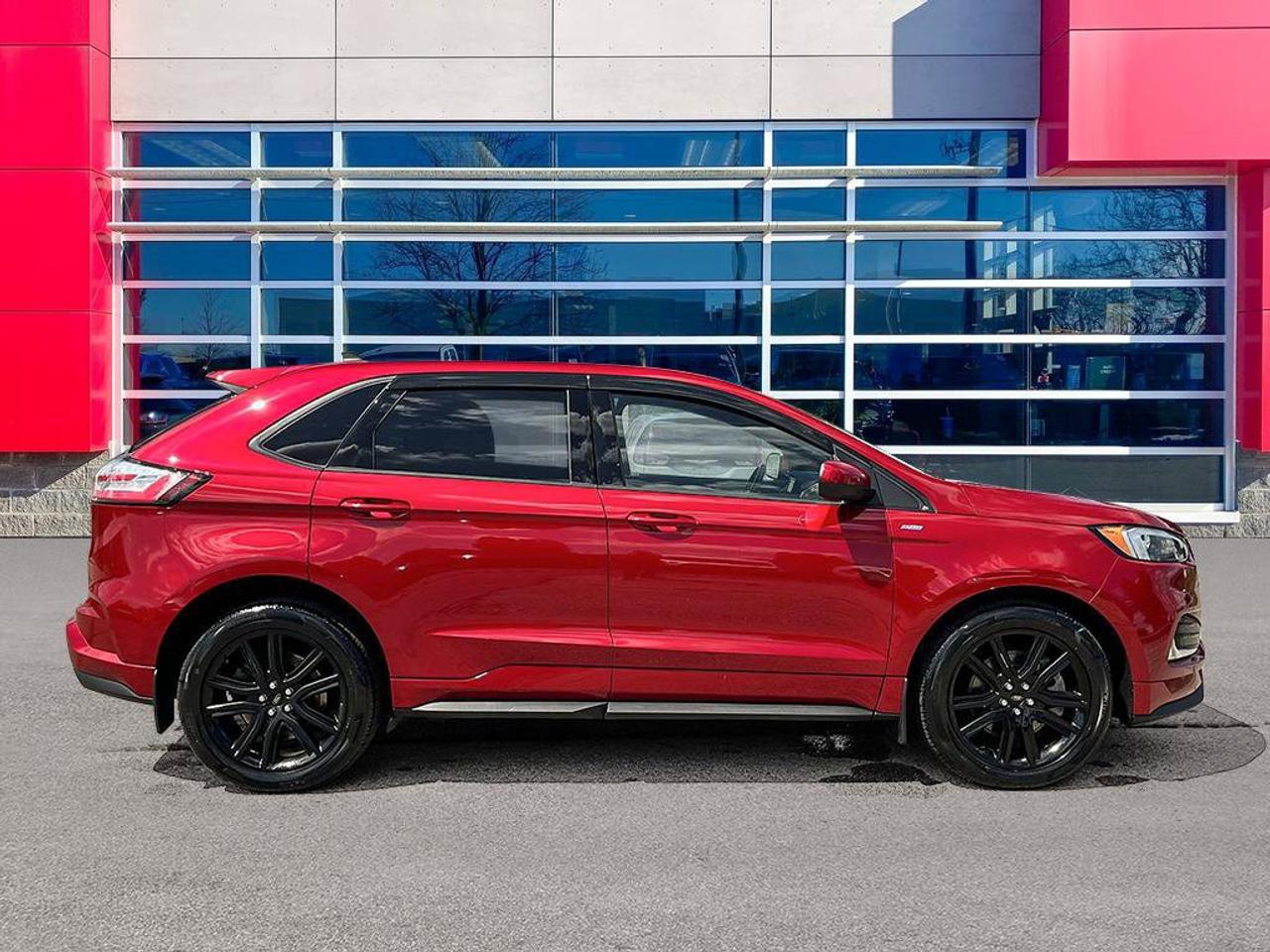 2022 Ford Edge SEL ST-Line | Clean CarFax | One Owner | New Tires | Trailer Tow Pack | Blind-Spot | CarPlay | Photo
