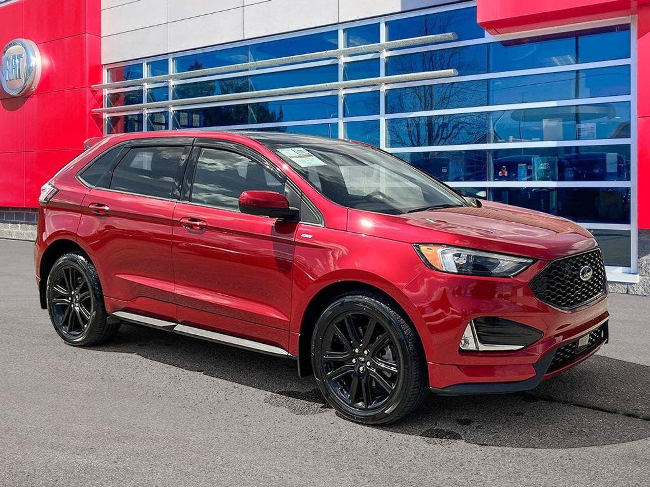 2022 Ford Edge SEL ST-Line | Clean CarFax | One Owner | New Tires | Trailer Tow Pack | Blind-Spot | CarPlay | Photo