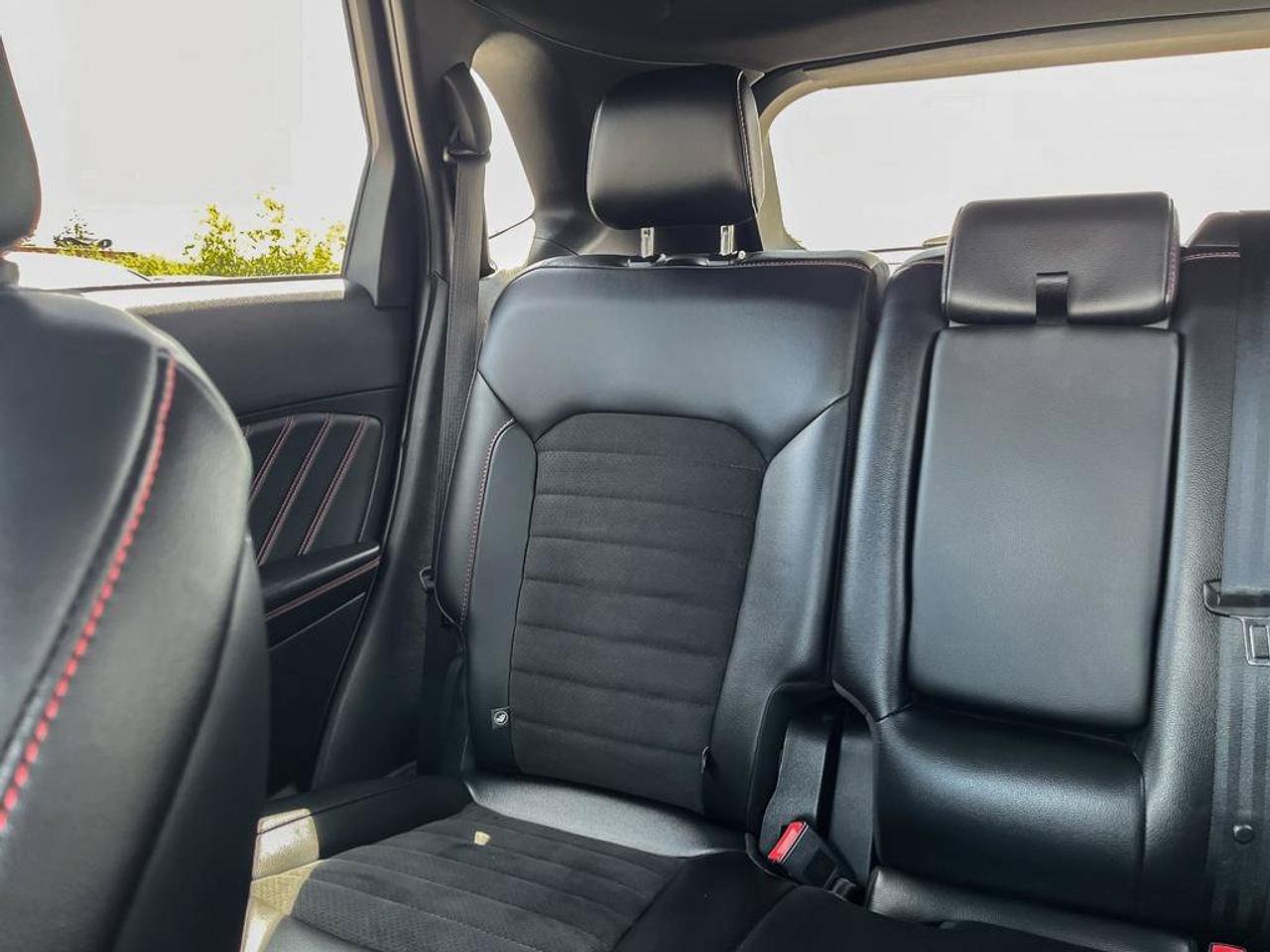 2022 Ford Edge SEL ST-Line | Clean CarFax | One Owner | New Tires | Trailer Tow Pack | Blind-Spot | CarPlay | Photo