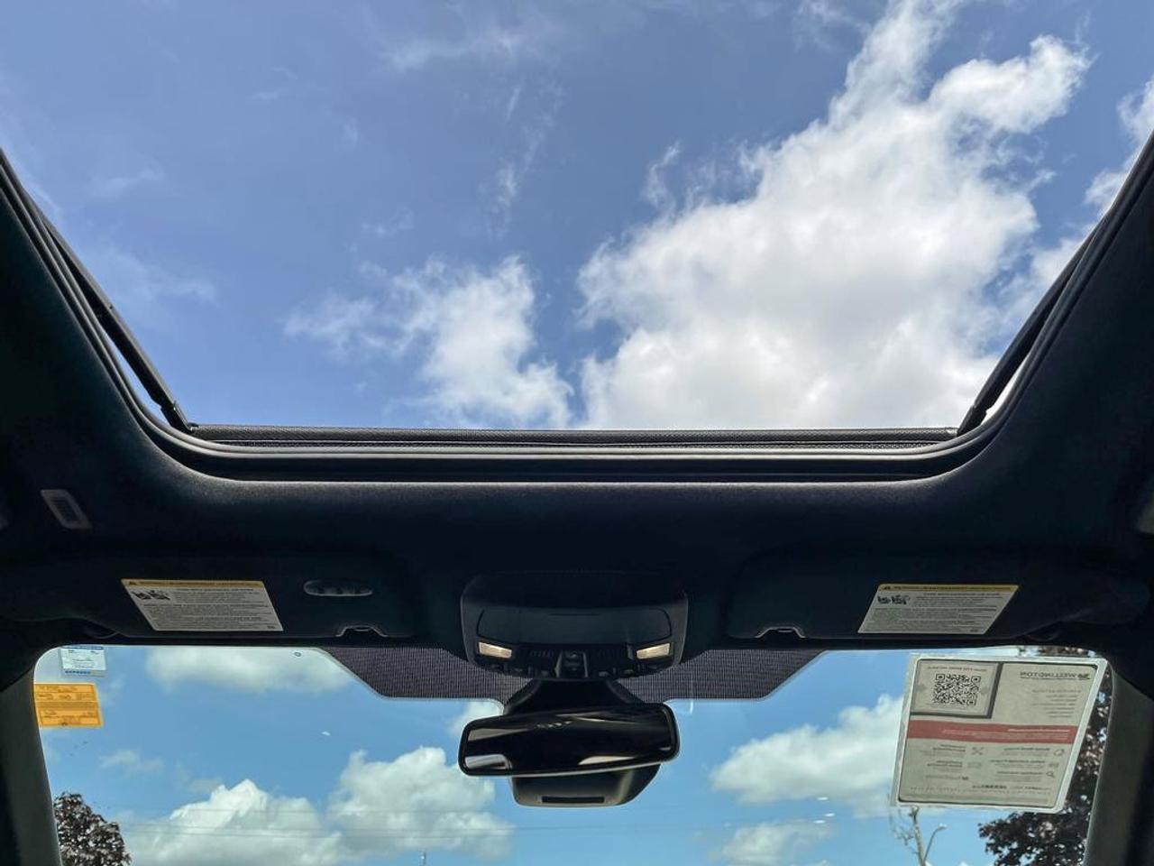 2022 Ford Edge SEL ST-Line | Clean CarFax | One Owner | New Tires | Trailer Tow Pack | Blind-Spot | CarPlay | Photo