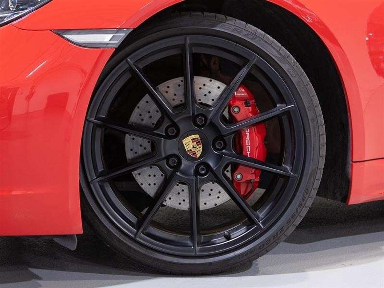 2021 Porsche 718 Cayman GTS 4.0 Coupe Photo