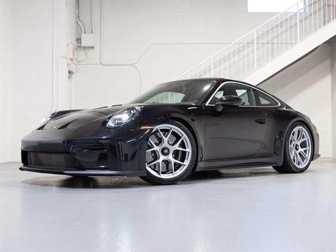2026 Porsche 911 GT3 Coupe with Touring Package Photo0