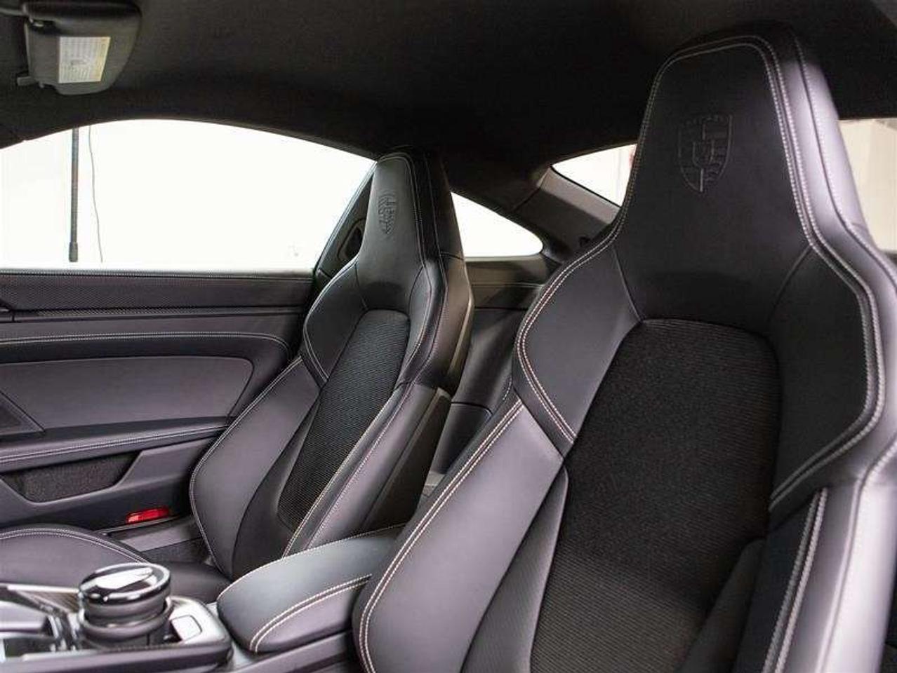 2026 Porsche 911 GT3 Coupe with Touring Package Photo