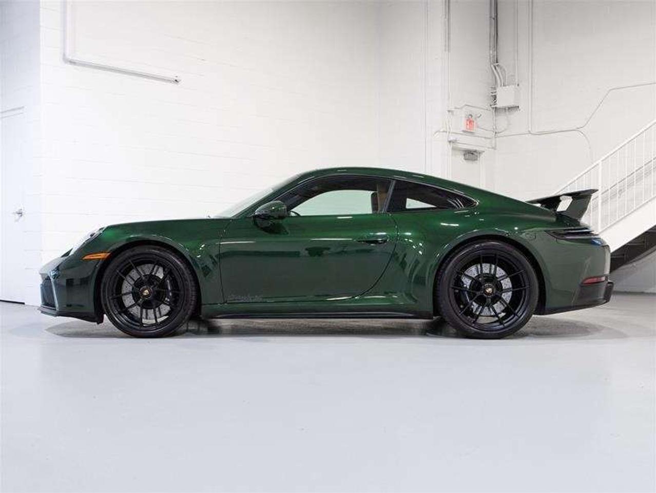 2026 Porsche 911 Carrera GTS Coupe Photo