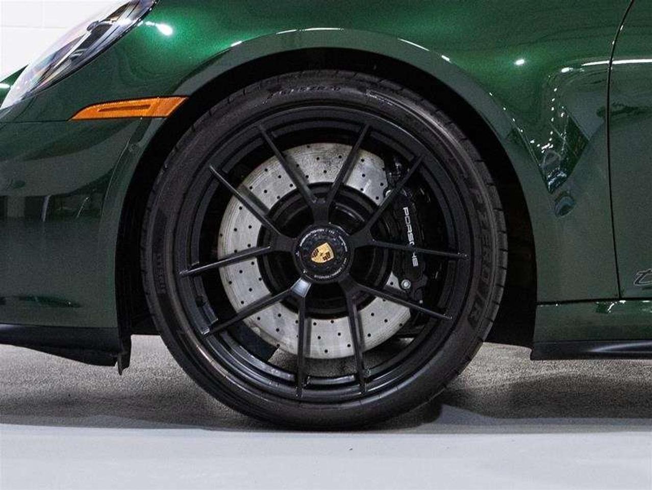 2026 Porsche 911 Carrera GTS Coupe Photo