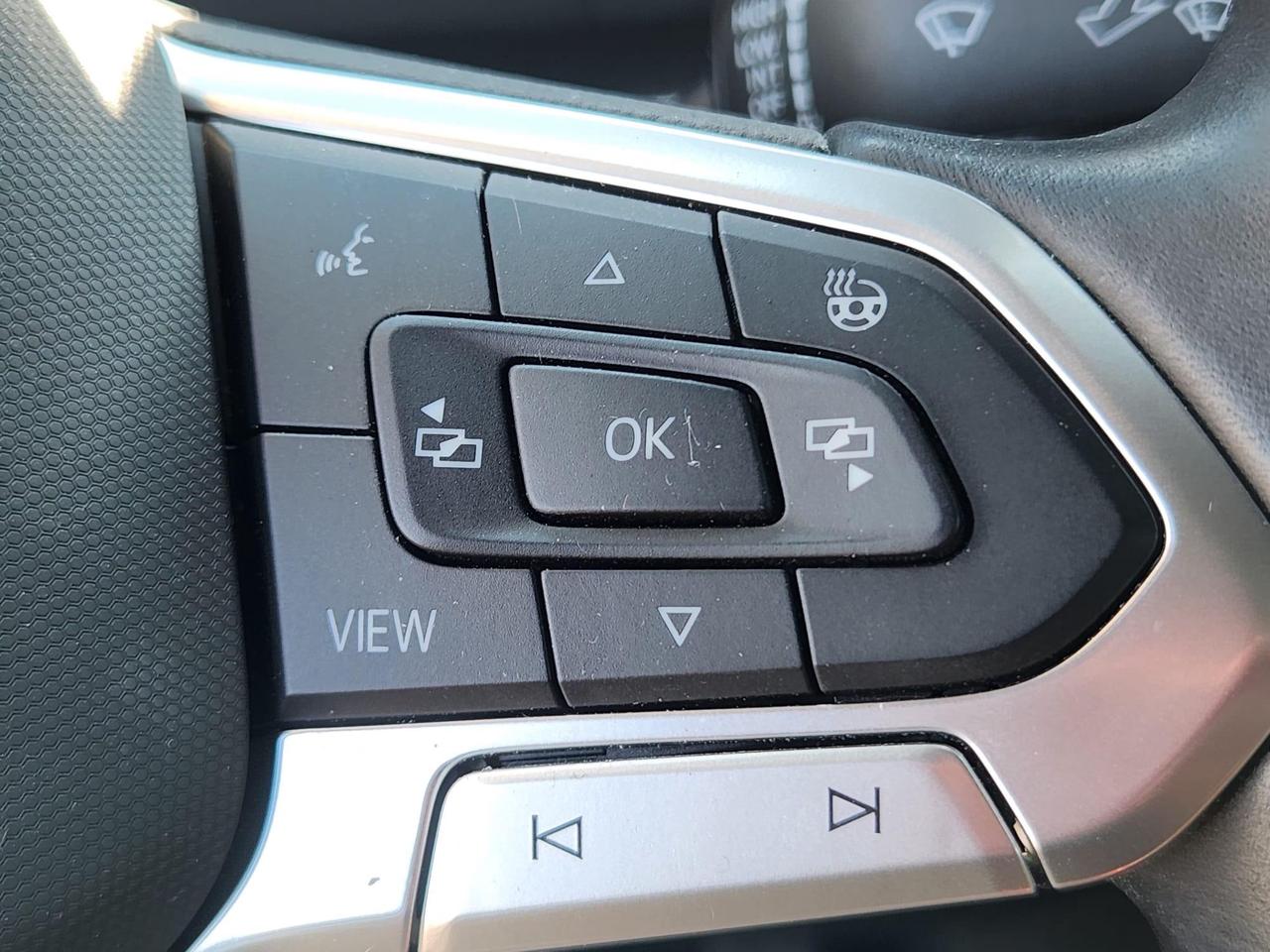 2022 Volkswagen Jetta Comfortline (A8) 4dr Sedan Photo