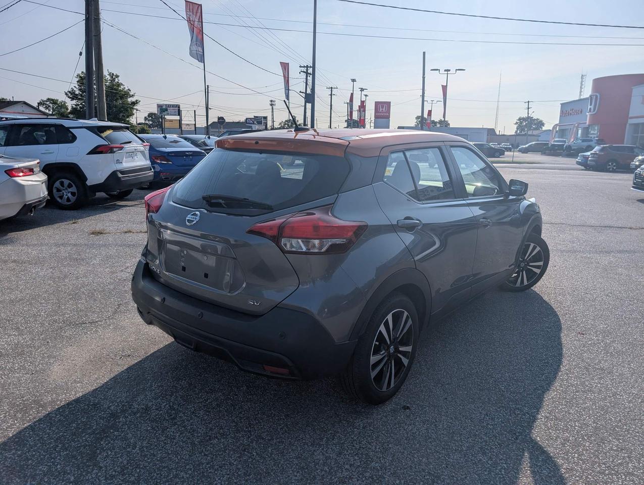 2020 Nissan Kicks SV (CVT) 4dr Front-Wheel Drive Photo