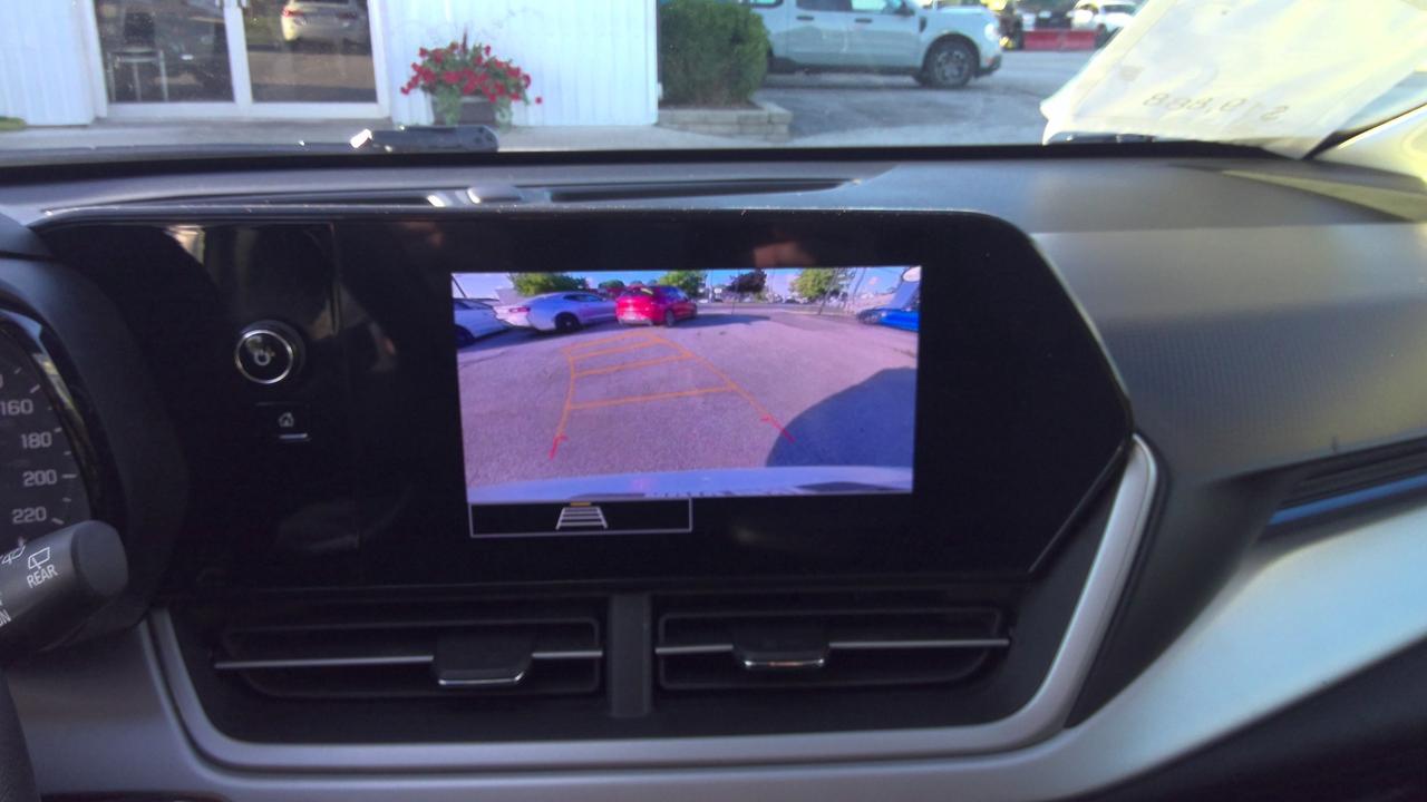 2024 Chevrolet Trax LS 4dr Front-Wheel Drive Photo