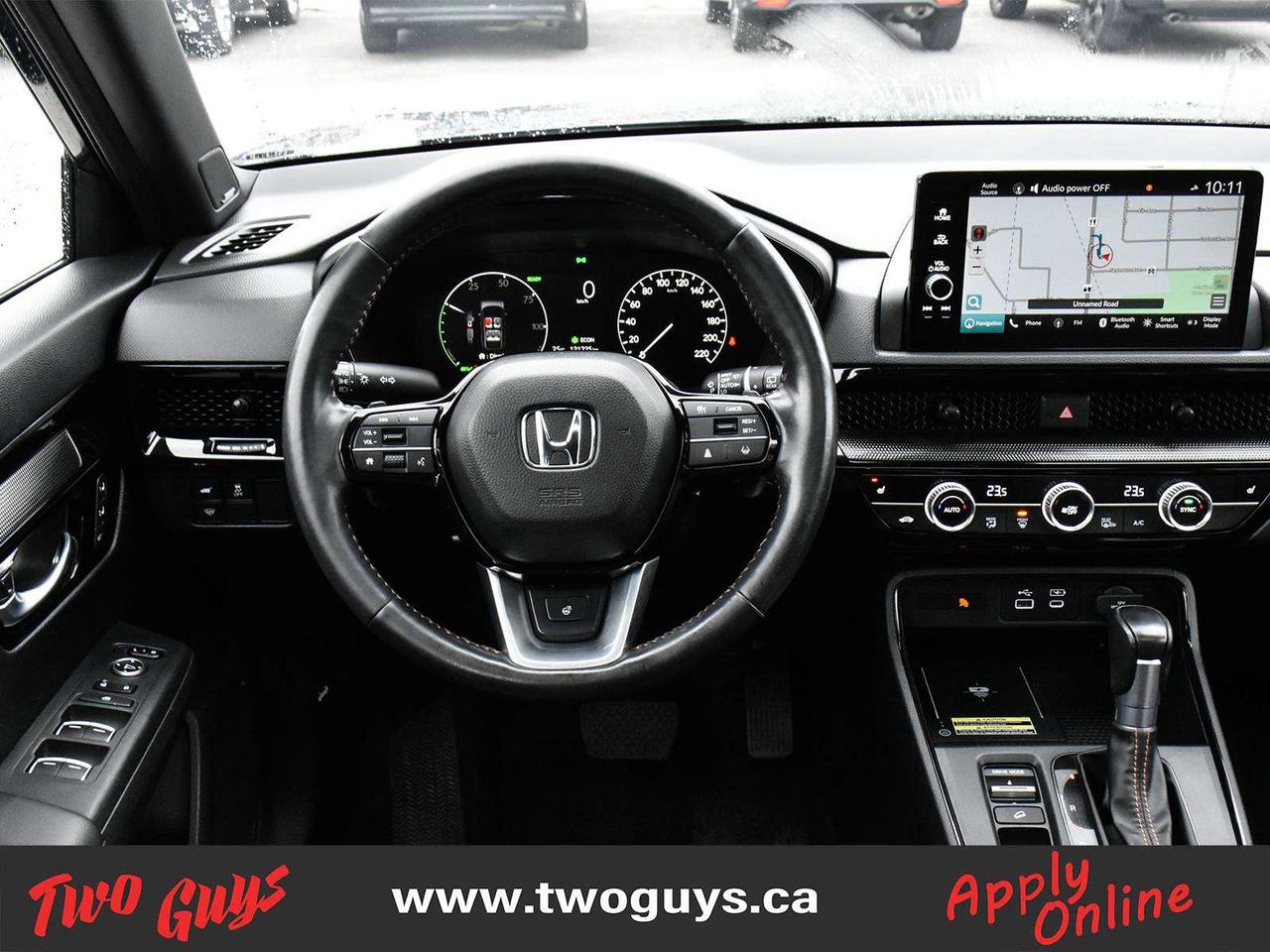 2025 Honda CR-V Hybrid Sport Touring AWD Leather Sunroof Nav Photo