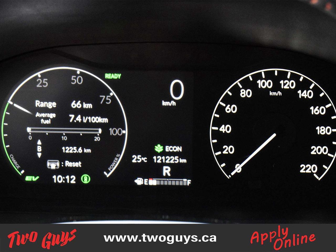 2025 Honda CR-V Hybrid Sport Touring AWD Leather Sunroof Nav Photo