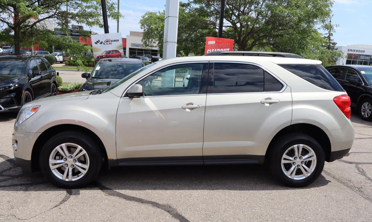 2015 Chevrolet Equinox LT 2LT Front-Wheel Drive Photo1