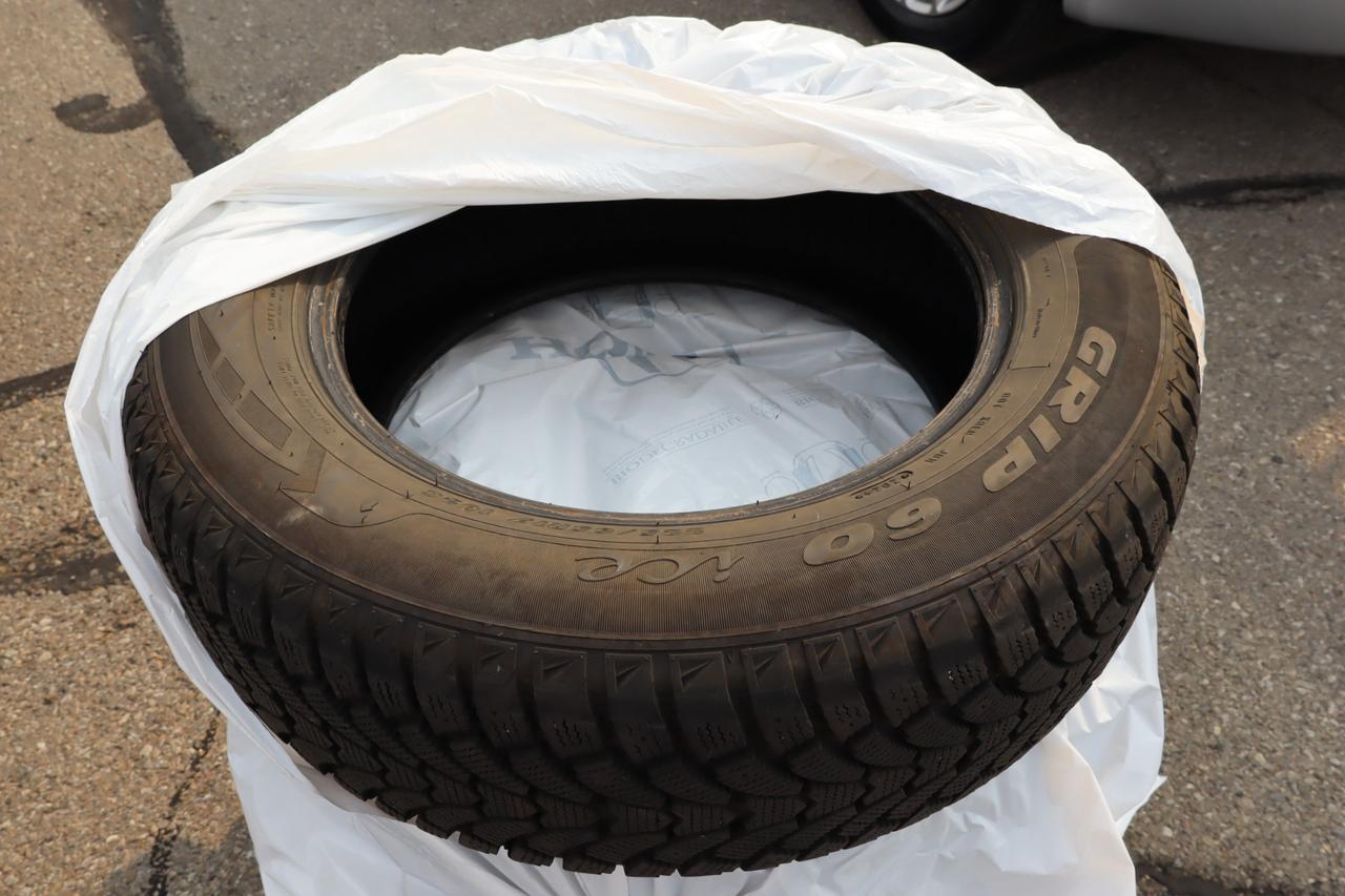 2024 Chrysler Pacifica Touring-L Front-Wheel Drive Passenger Van Photo