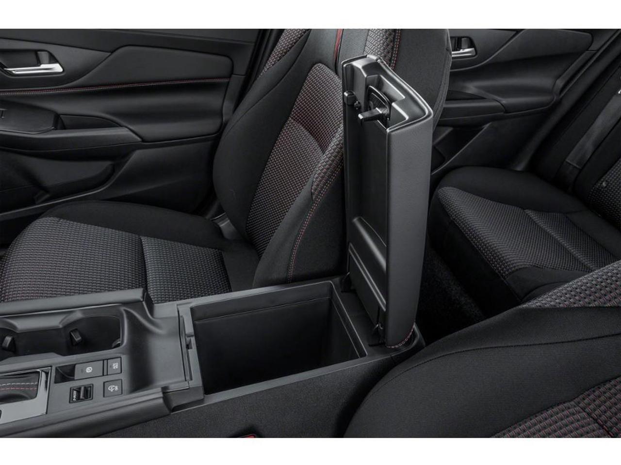 2026 Nissan Sentra SR 4dr Sedan Photo
