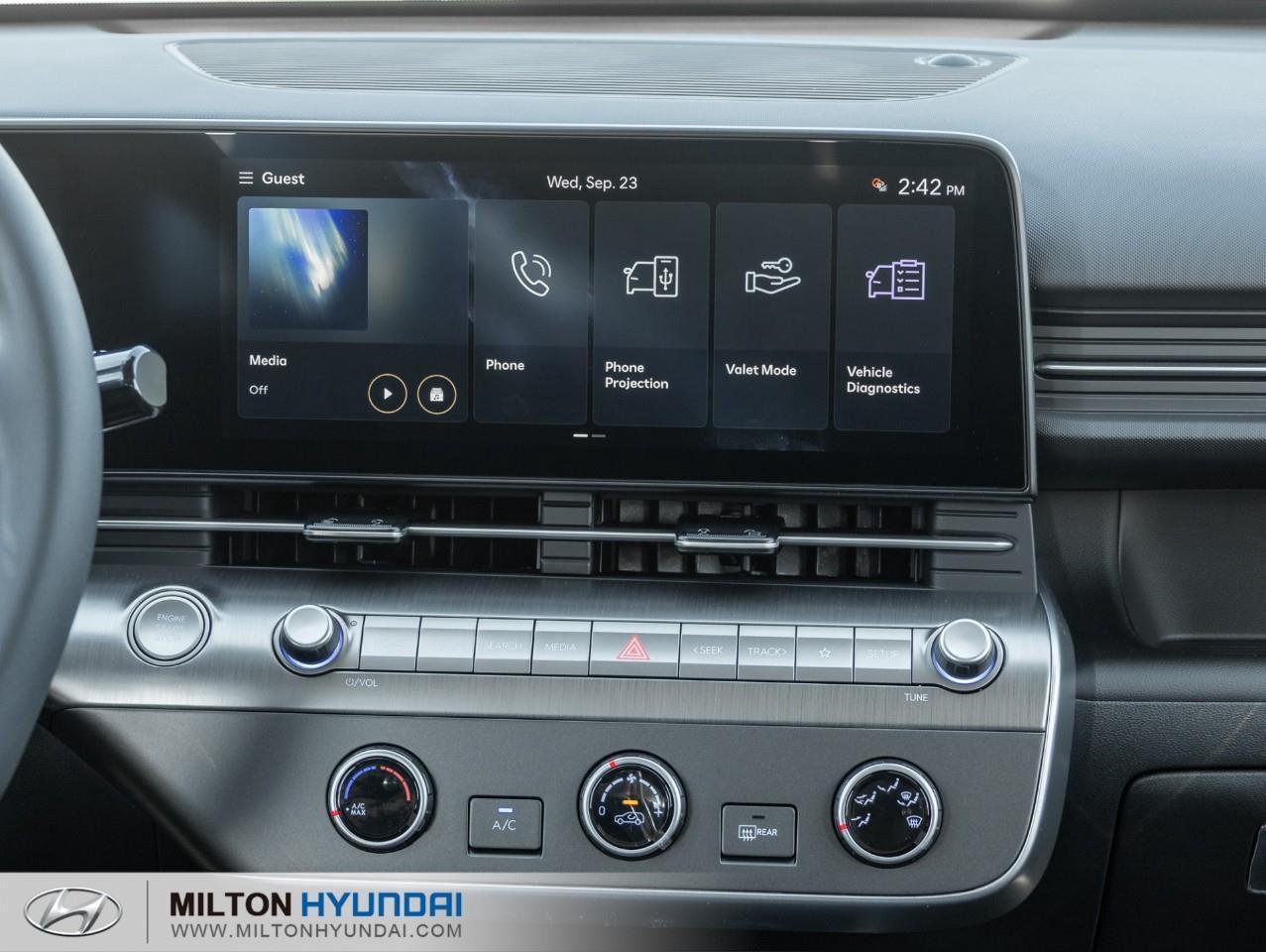 2027 Hyundai KONA 2.0L Essential 4dr All-Wheel Drive Photo