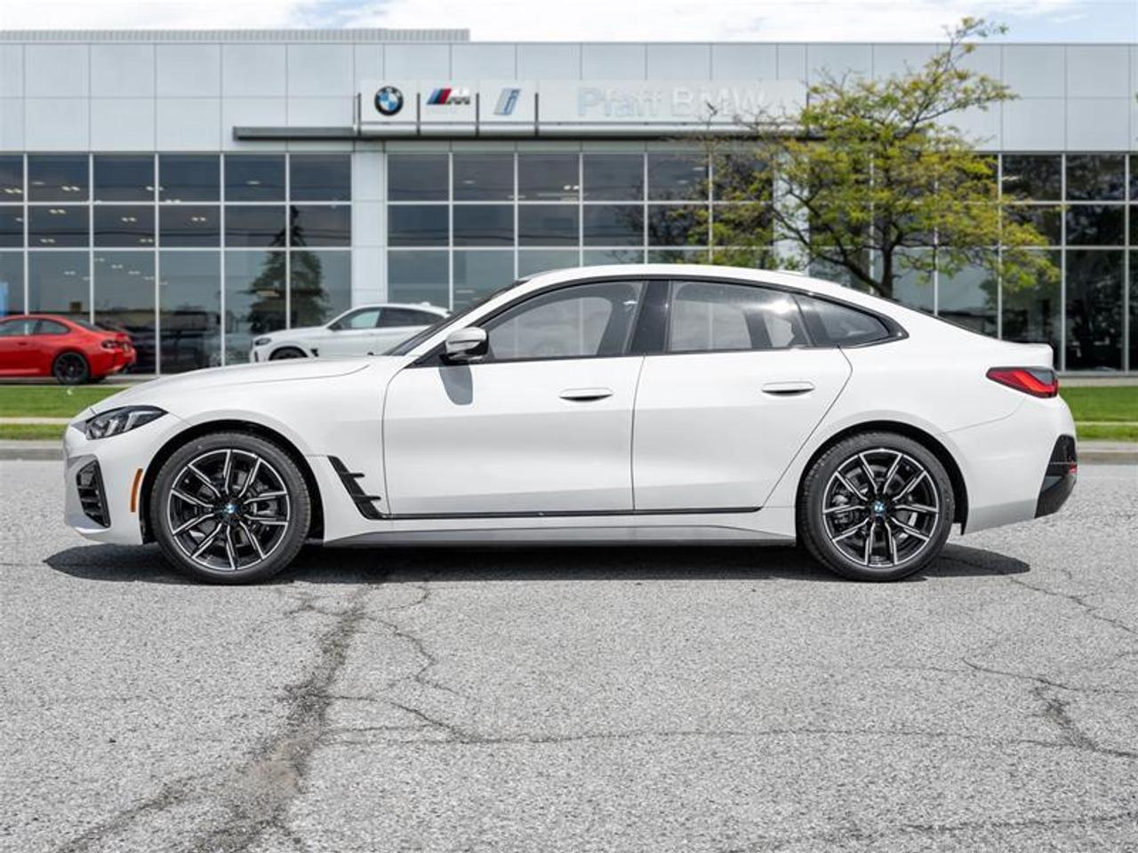 2026 BMW 430 Gran Coupe i xDrive 4dr All-Wheel Drive Hatchback Photo3