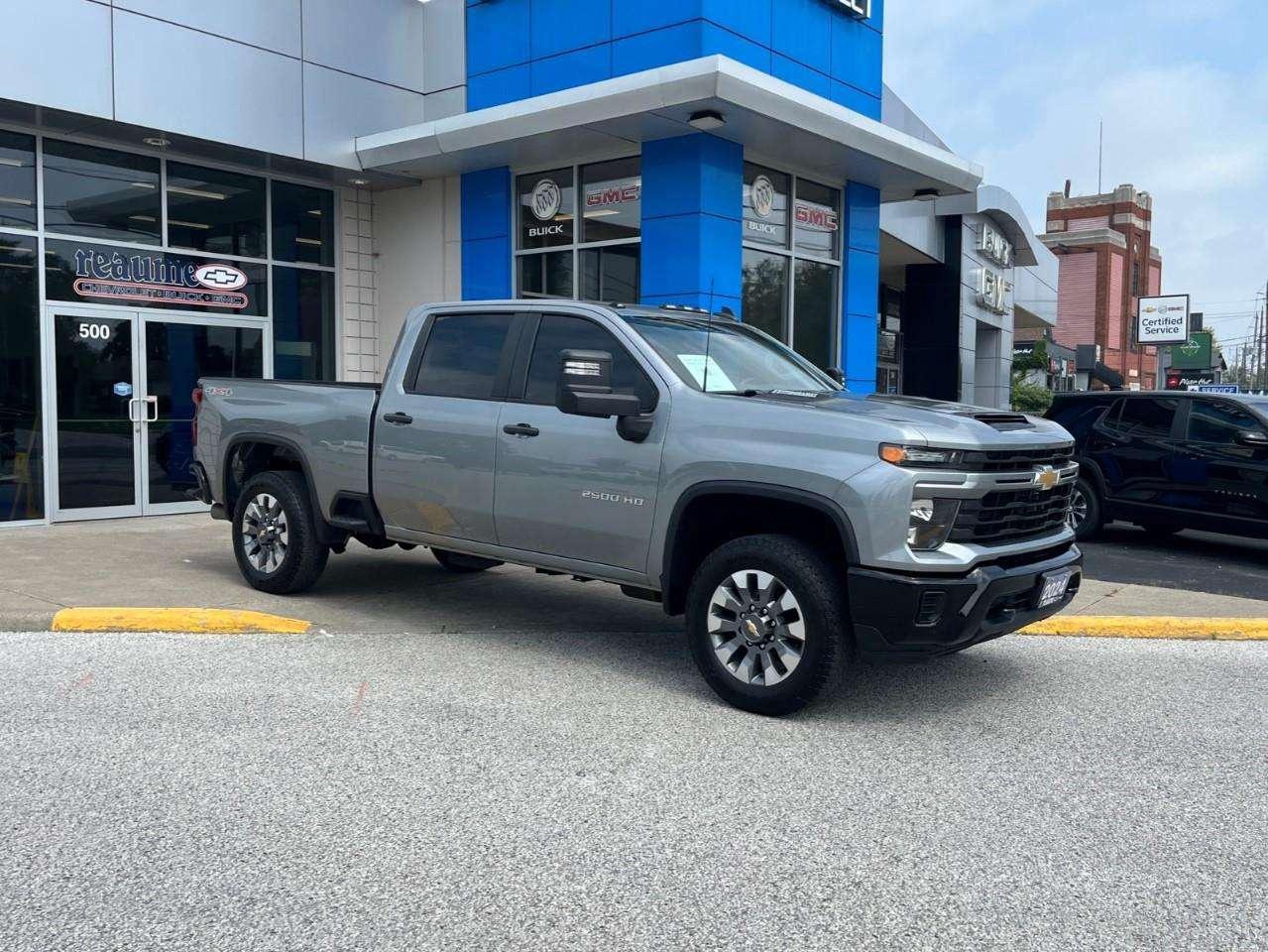 2024 Chevrolet Silverado 2500 Custom DURAMAX CPO Rates Apply! Photo2
