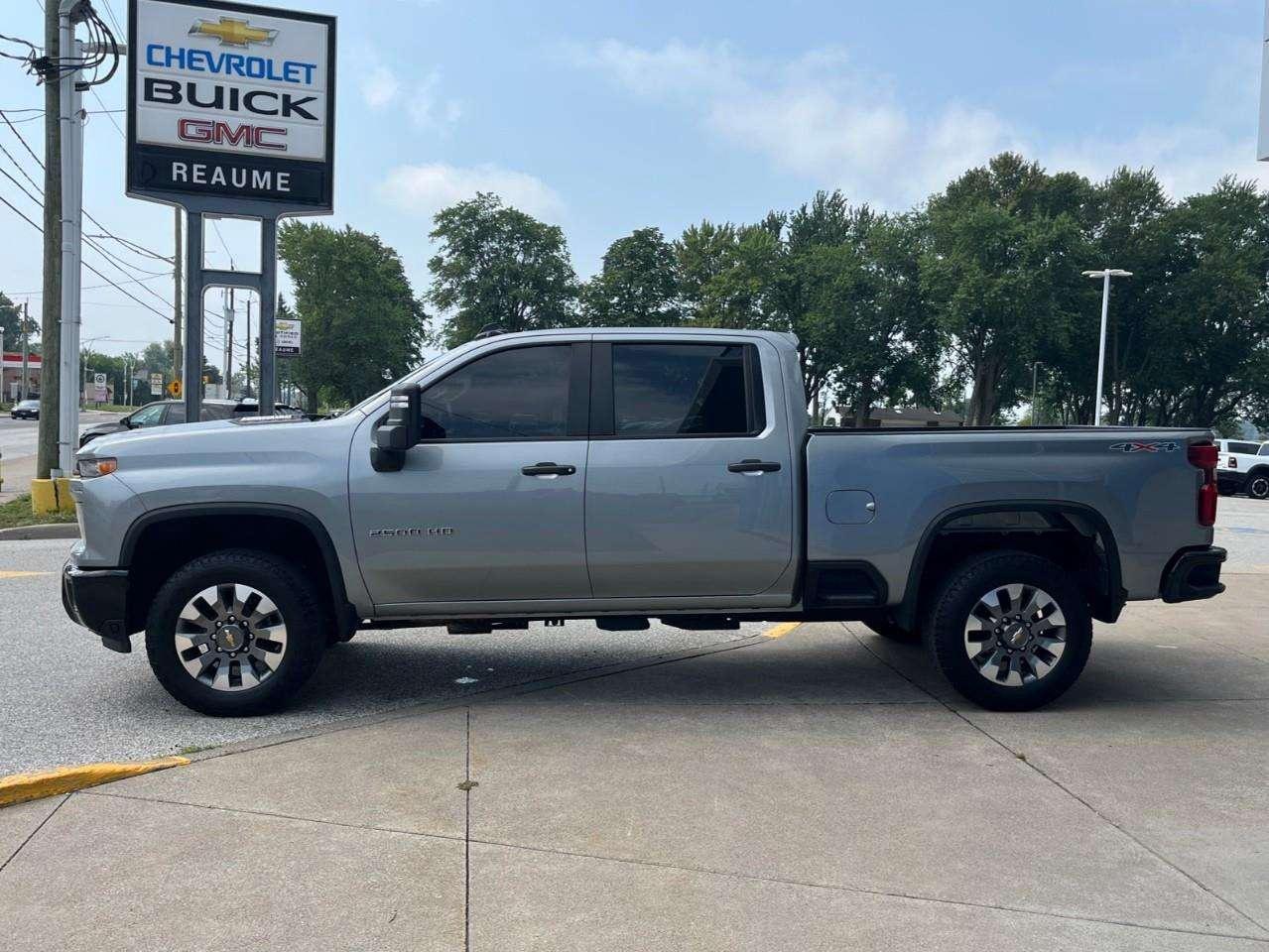 2024 Chevrolet Silverado 2500 Custom DURAMAX CPO Rates Apply! Photo