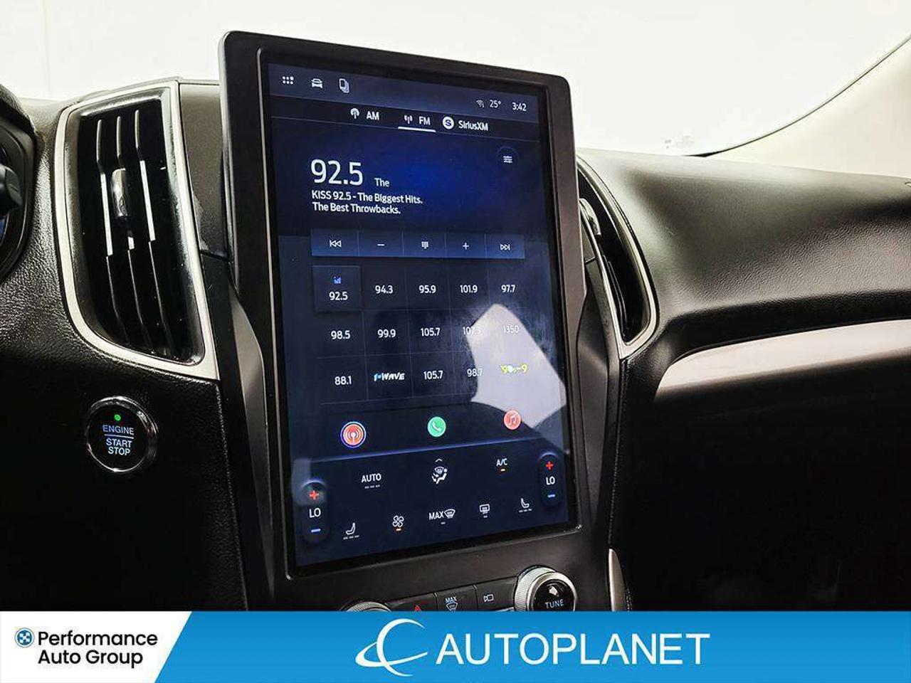 2024 Ford Edge SEL AWD, Back Up Cam, Apple CarPlay! Photo