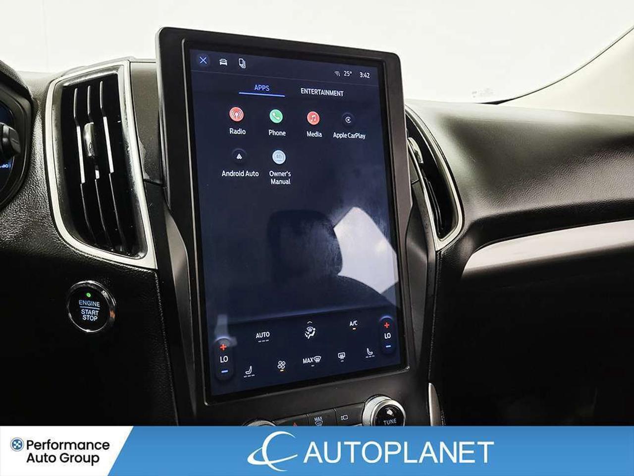 2024 Ford Edge SEL AWD, Back Up Cam, Apple CarPlay! Photo