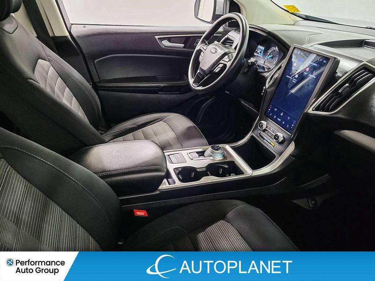 2024 Ford Edge SEL AWD, Back Up Cam, Apple CarPlay! Photo