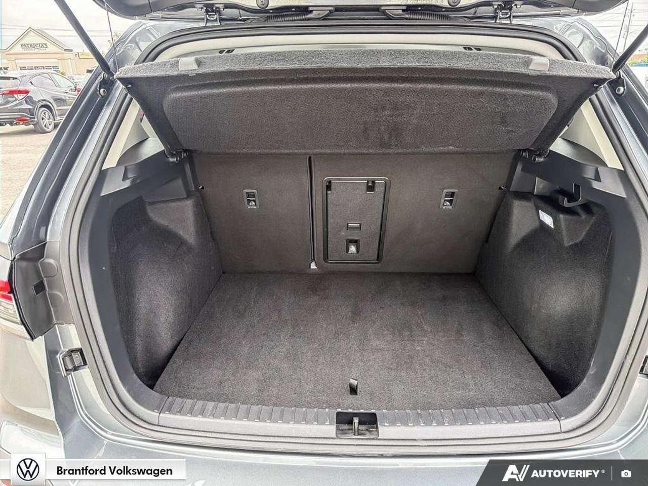 2026 Volkswagen Taos Comfortline Photo