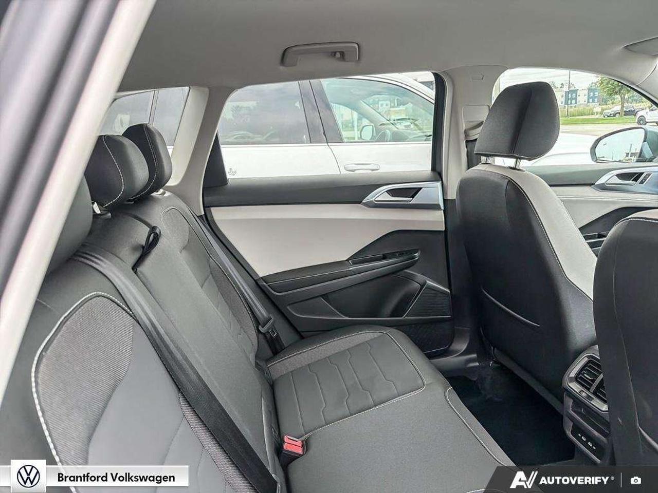 2026 Volkswagen Taos Comfortline Photo