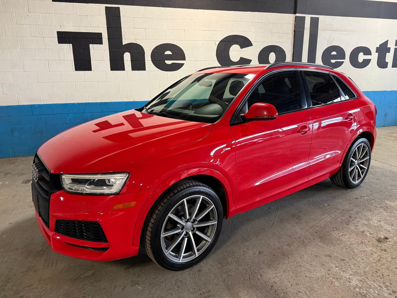 2018 Audi Q3 2.0T Technik 4dr All-wheel Drive quattro Sport Utility Photo2