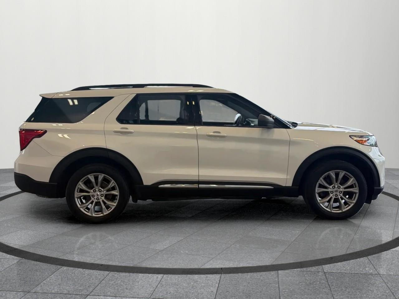 2020 Ford Explorer XLT 4DR 4X4 Photo