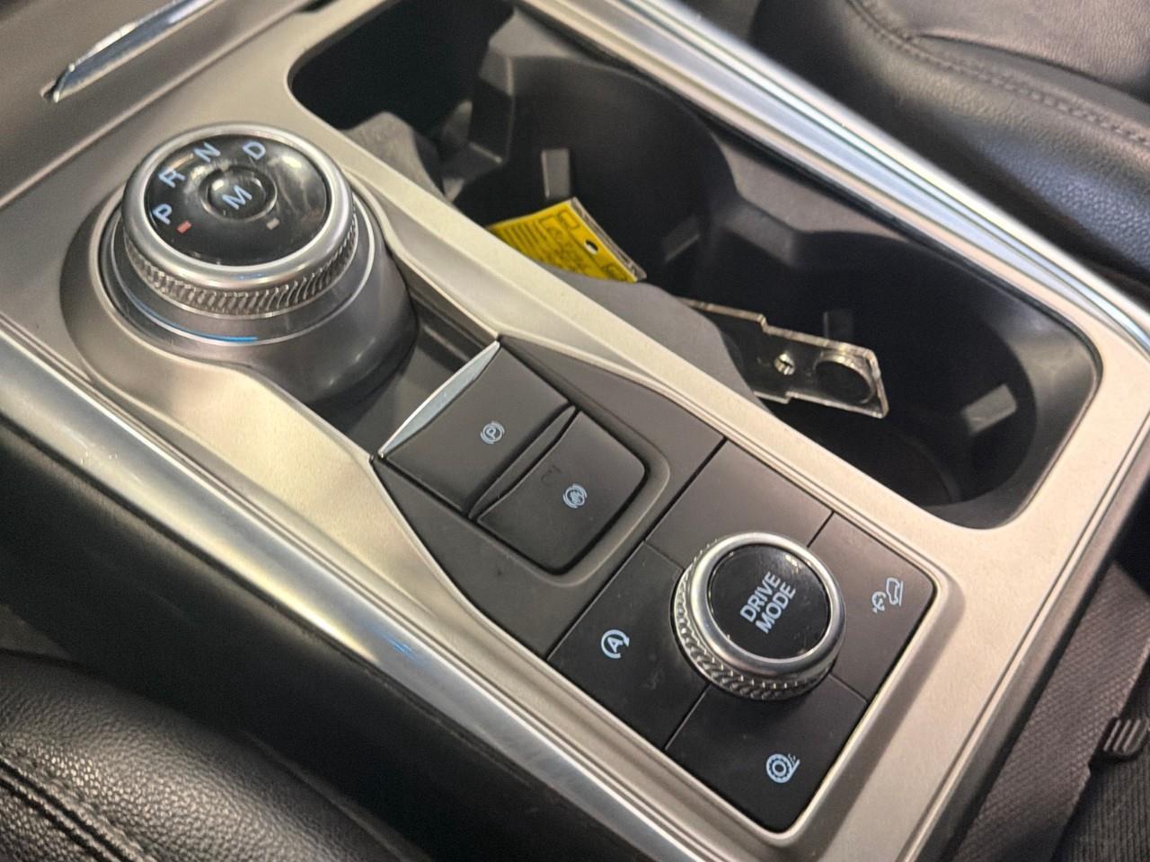 2020 Ford Explorer XLT 4DR 4X4 Photo