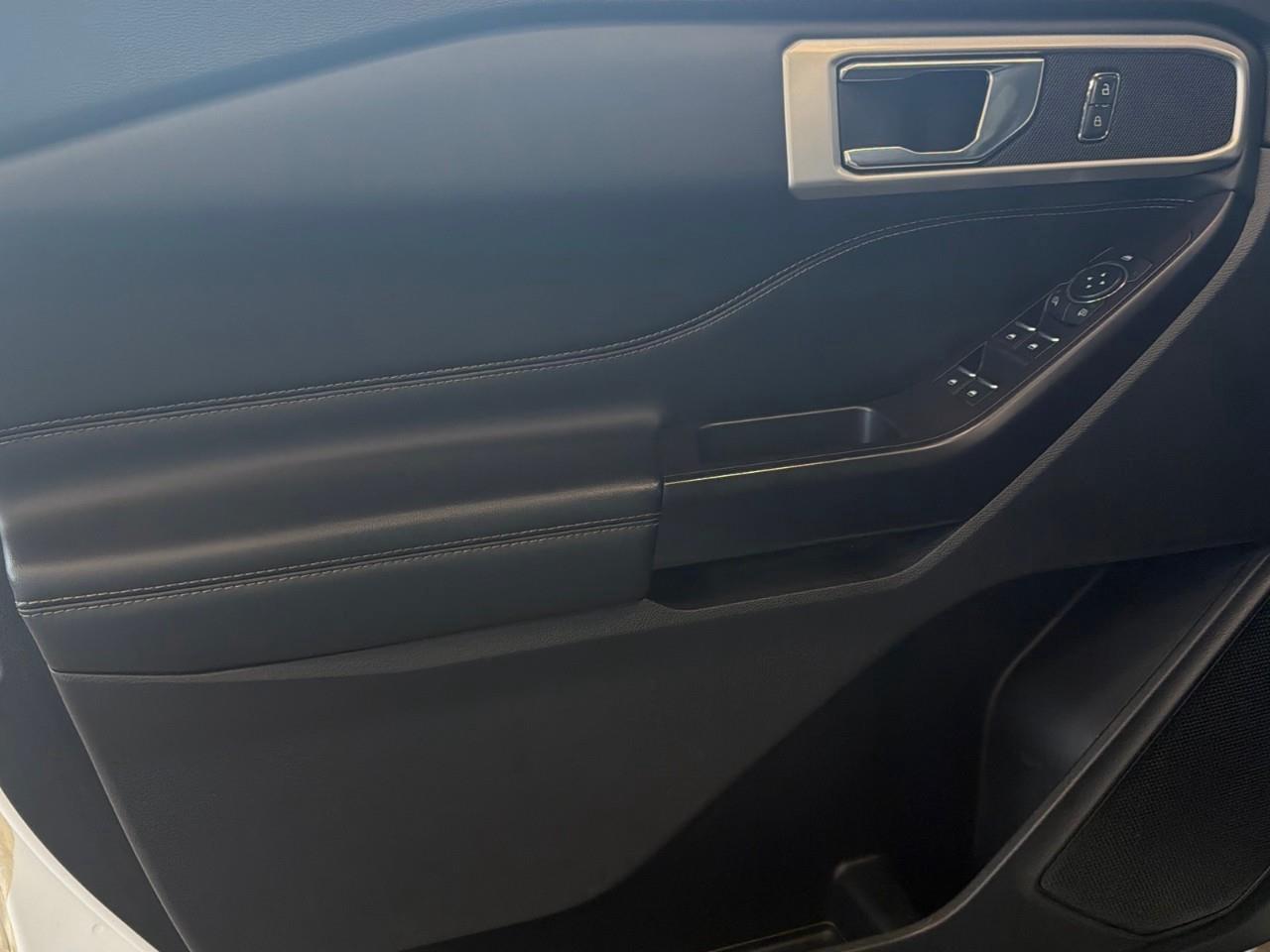 2020 Ford Explorer XLT 4DR 4X4 Photo
