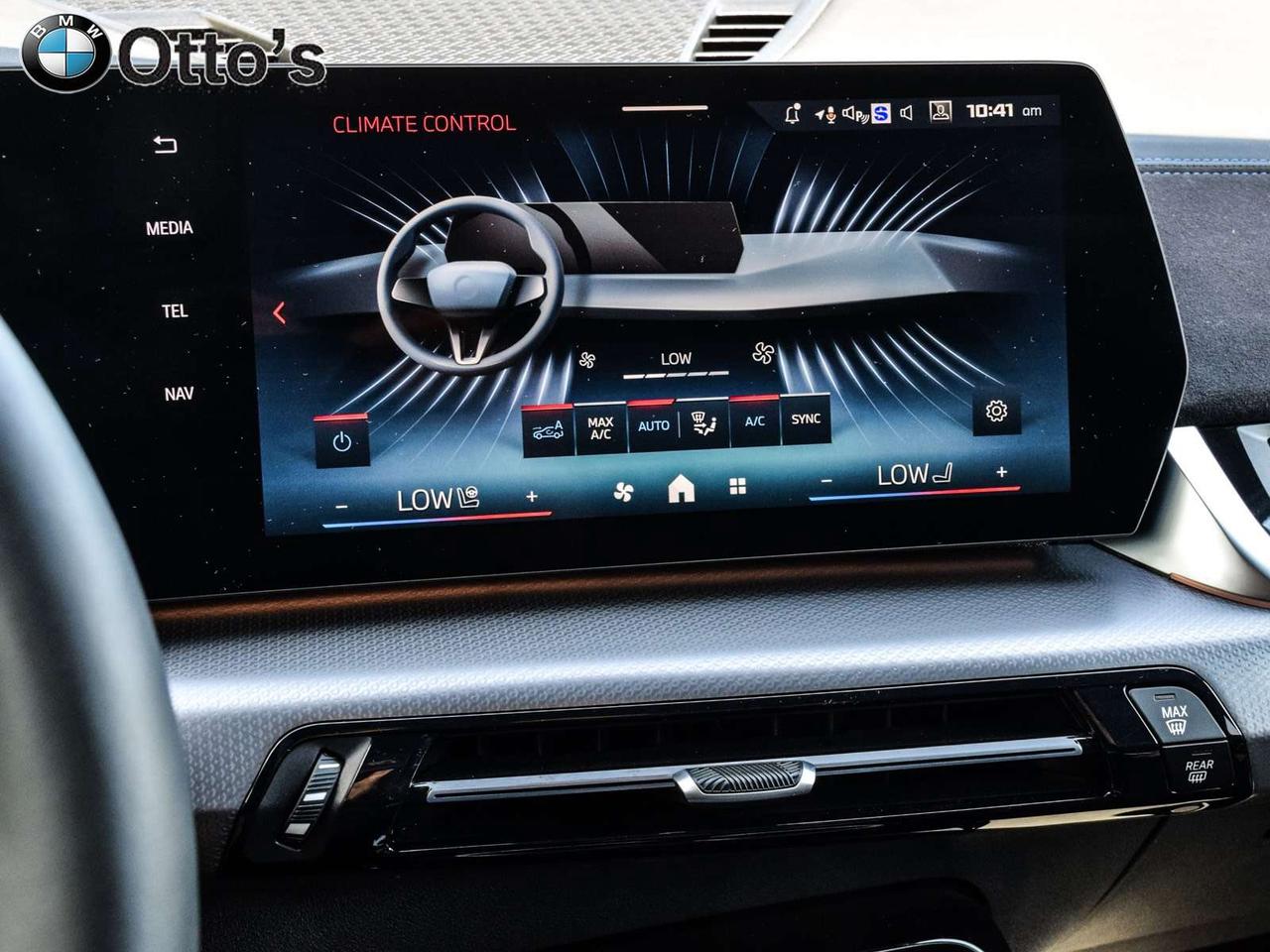 2026 BMW X1 M35i xDrive Photo