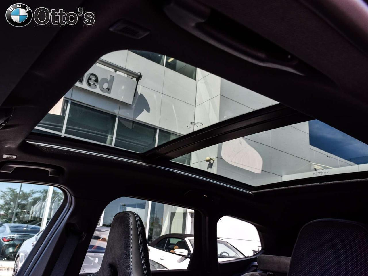 2026 BMW X1 M35i xDrive Photo
