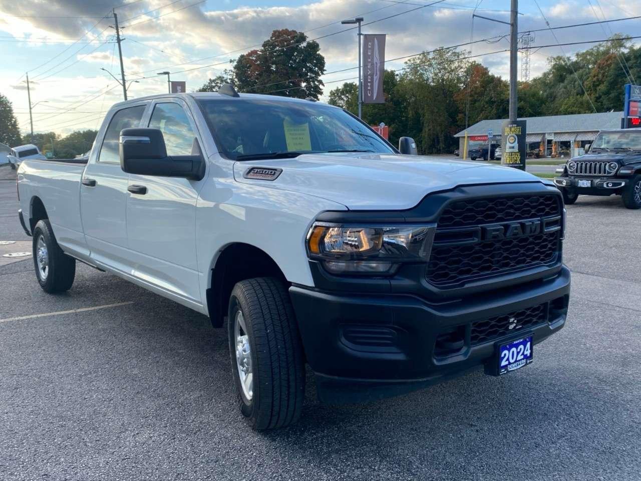 2024 RAM 3500 Tradesman 4x4 Crew Cab 8' Box Photo