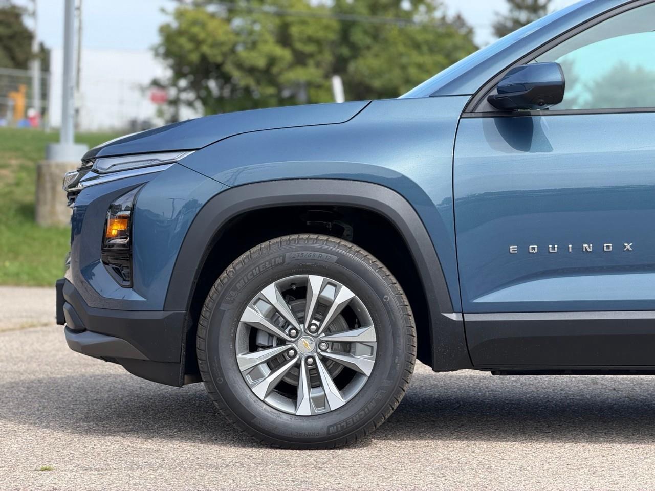 2027 Chevrolet Equinox LT 4dr All-Wheel Drive Photo