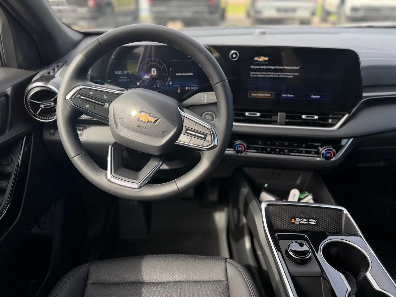 2027 Chevrolet Equinox LT 4dr All-Wheel Drive Photo