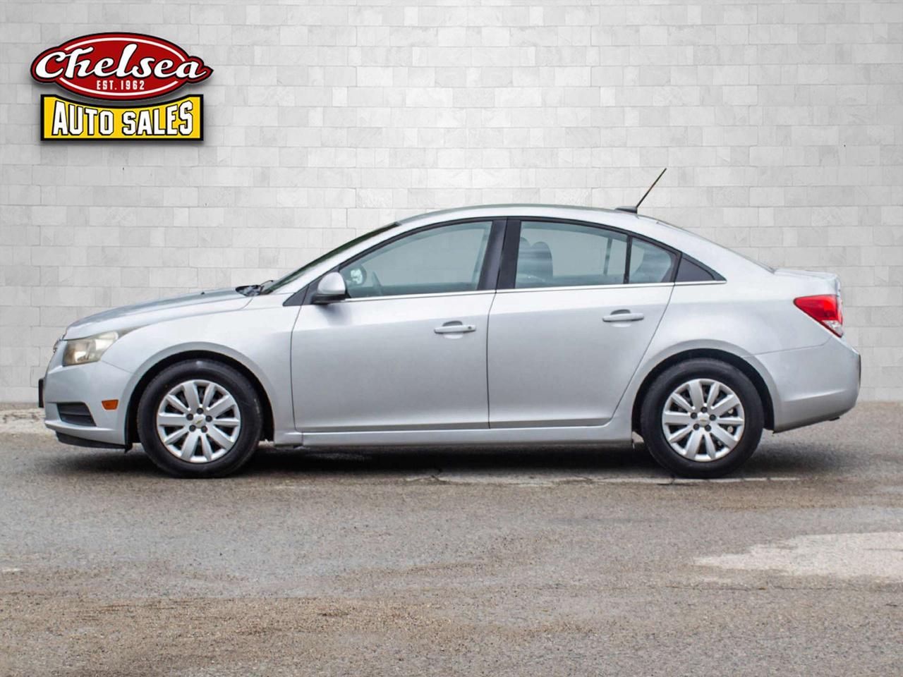 2011 Chevrolet Cruze 1LT Photo