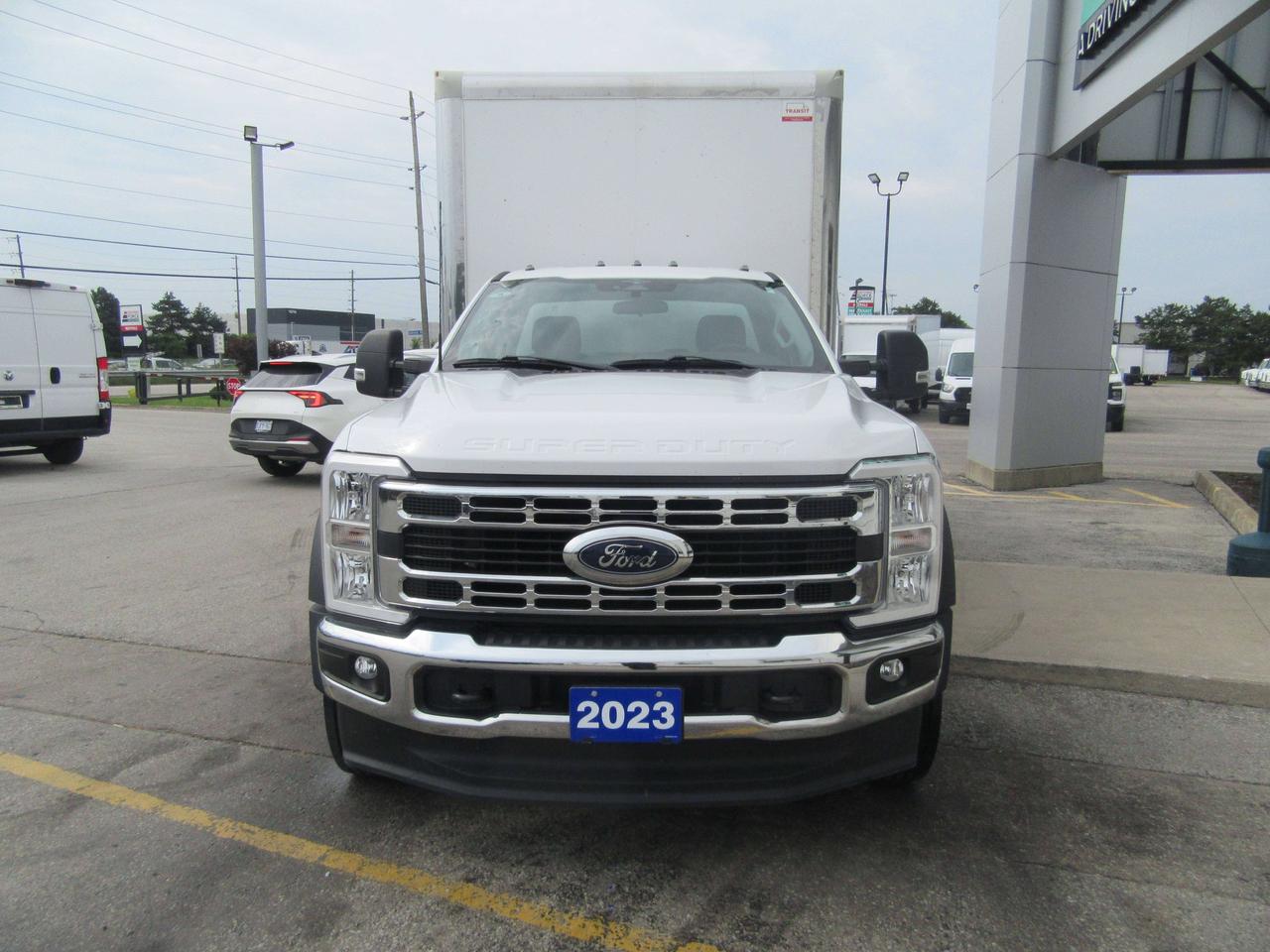 2023 Ford F-550 DIESEL REG CAB 16FT ALUMINUM HIGH BOX & RAMP Photo