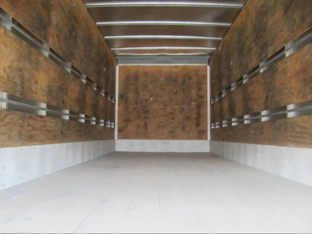 2023 Isuzu NRR DIESEL 20FT HIGH & WIDE BOX POWER LIFTGATE Photo