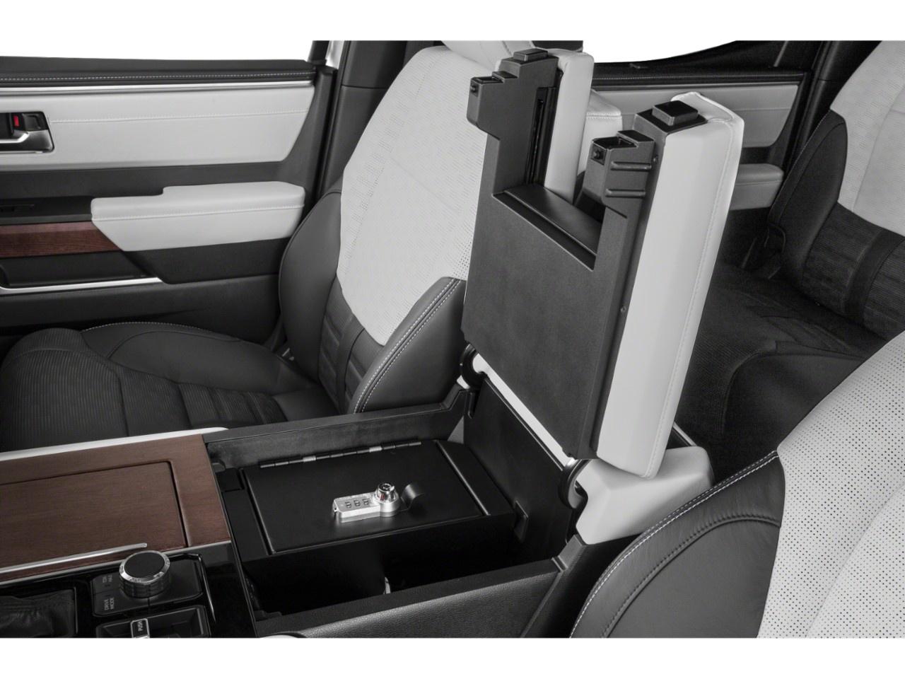 2026 Toyota Tundra 4x4 Crewmax Capstone Hybrid Photo