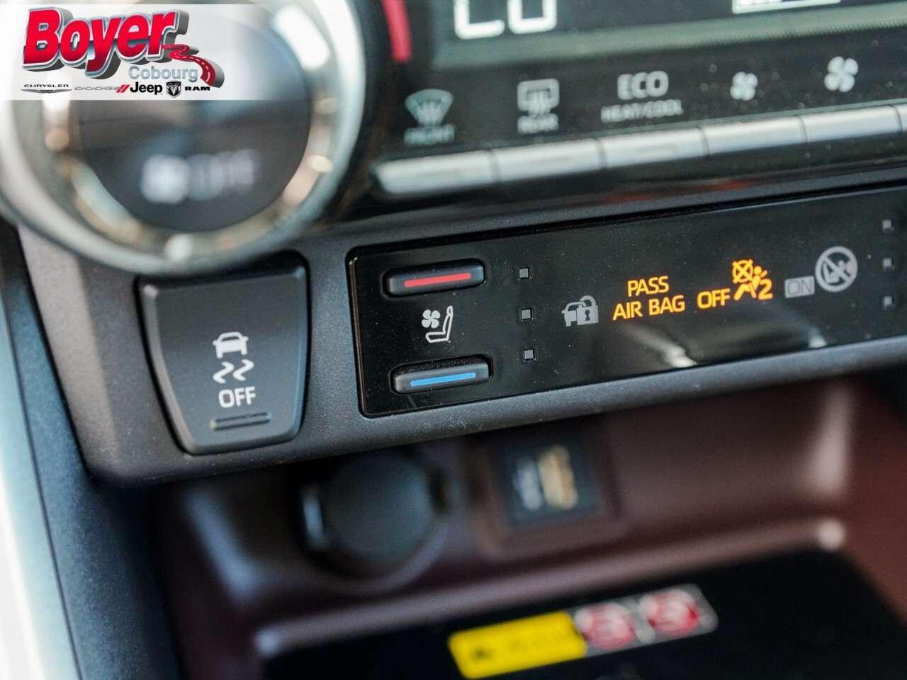 2025 Toyota RAV4 LIMITED AWD Photo