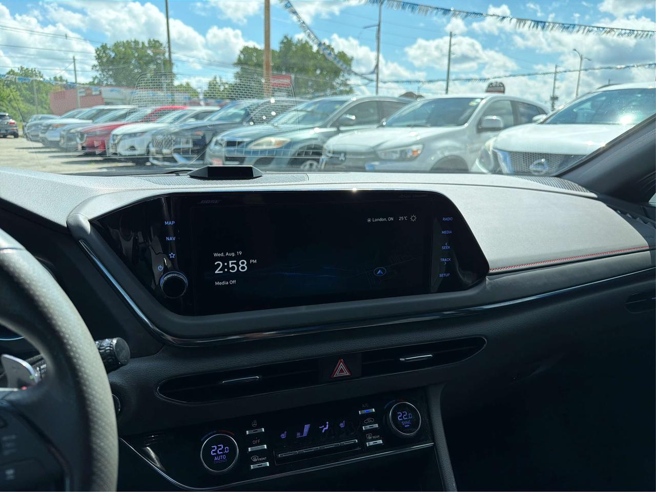 2023 Hyundai Sonata N Line LOADED MINT NAV PANO ROOF LEATHER! Photo