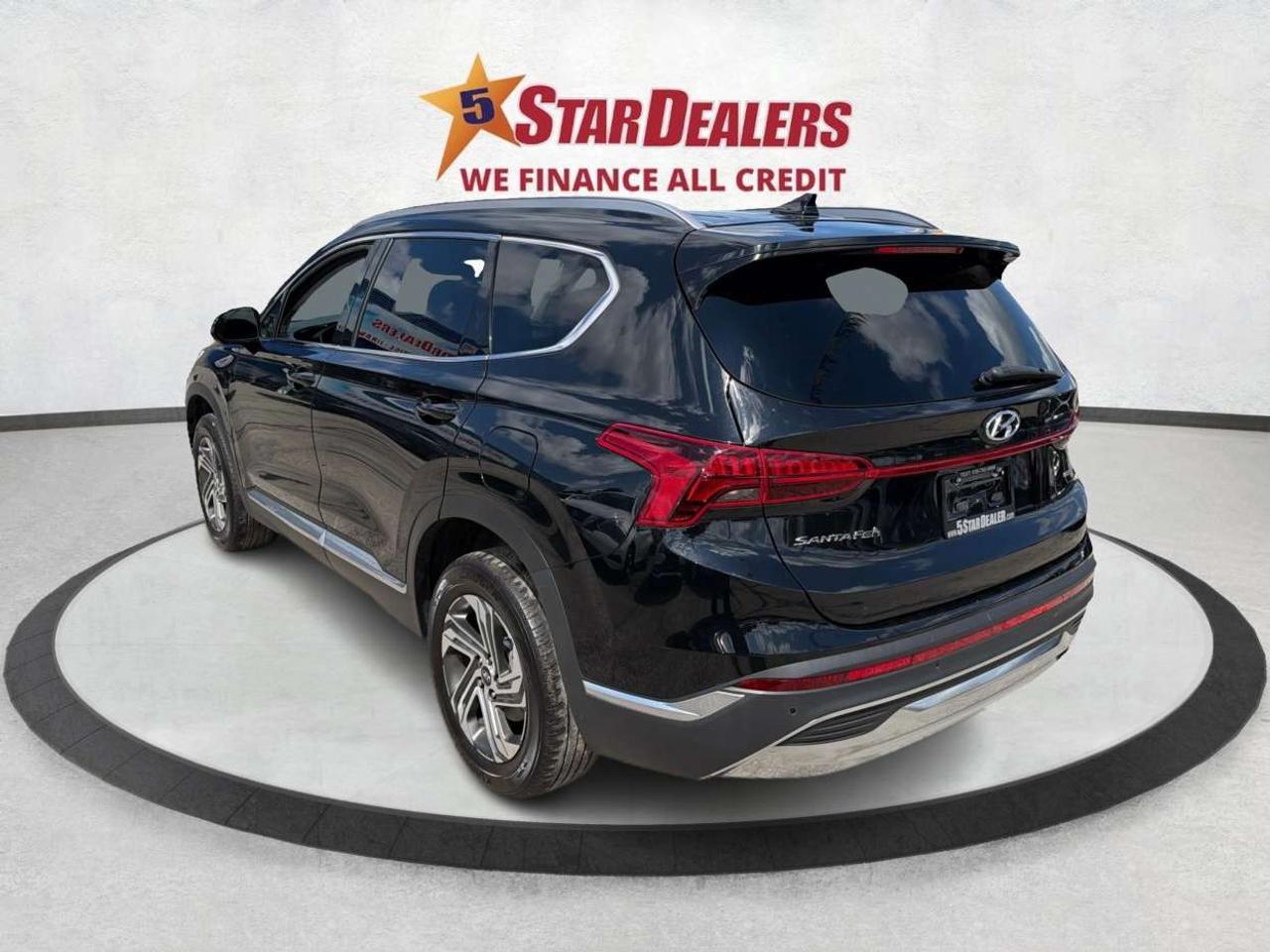 2023 Hyundai Santa Fe Preferred AWD SUNROOF WE FINANCE ALL CREDIT! Photo4