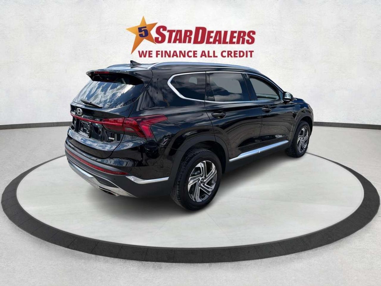 2023 Hyundai Santa Fe Preferred AWD SUNROOF WE FINANCE ALL CREDIT! Photo