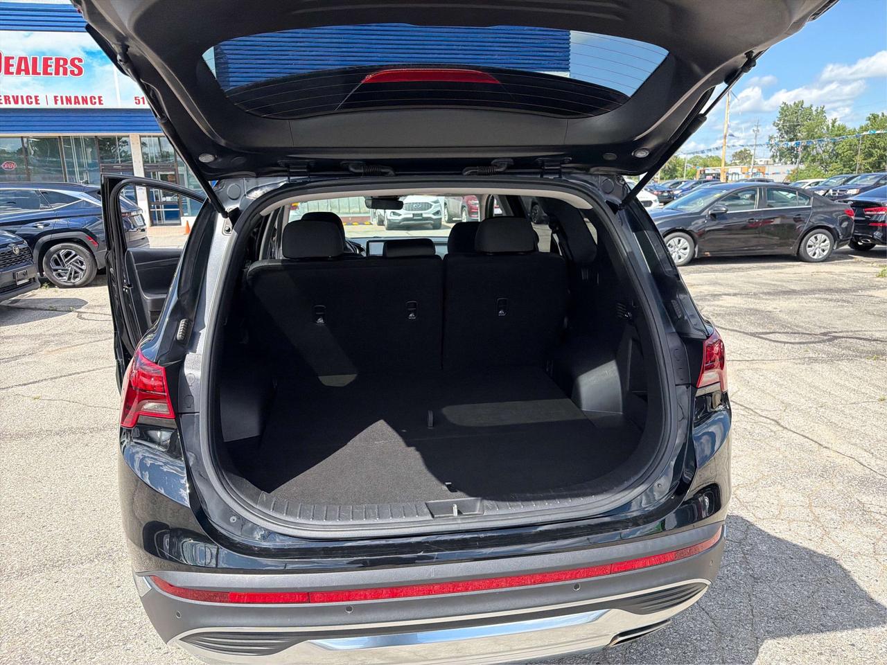 2023 Hyundai Santa Fe Preferred AWD SUNROOF WE FINANCE ALL CREDIT! Photo