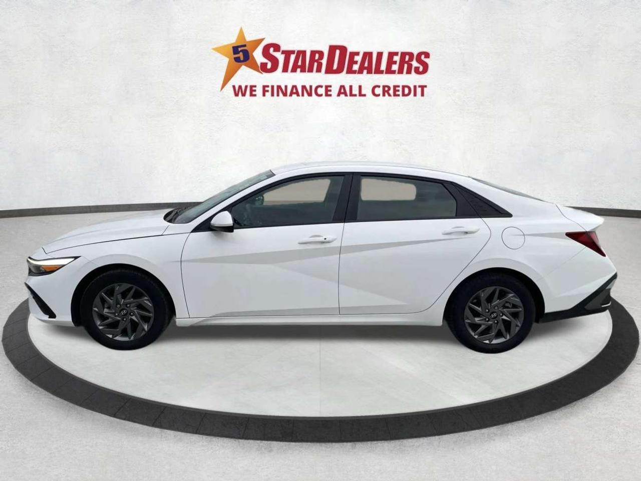 2024 Hyundai Elantra Preferred LOW KM MUST SEE WE FINANCE ALL! Photo