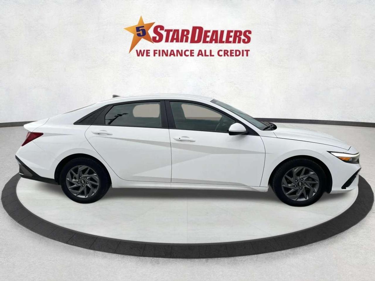 2024 Hyundai Elantra Preferred LOW KM MUST SEE WE FINANCE ALL! Photo
