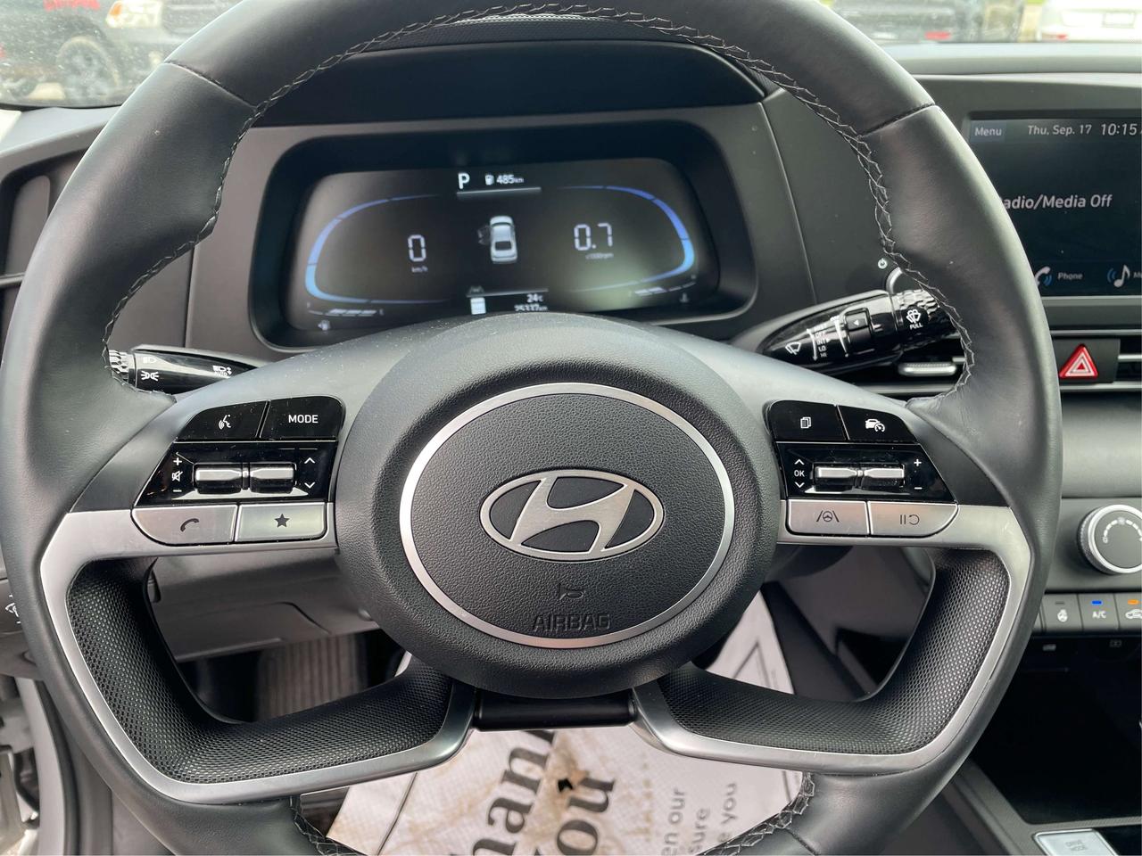 2024 Hyundai Elantra Preferred LOW KM MUST SEE WE FINANCE ALL! Photo