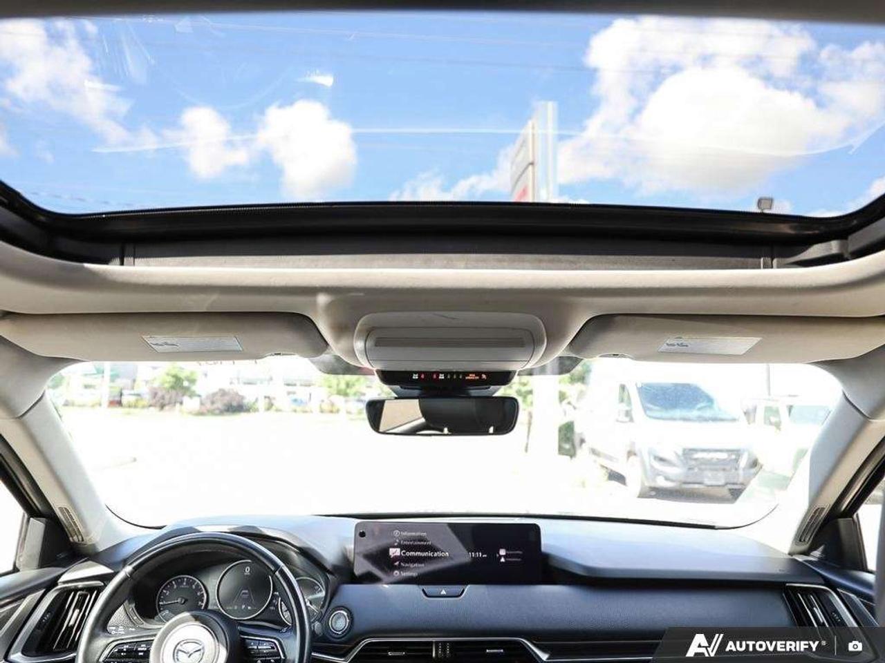 2025 Mazda CX-90 MHEV Excellent Condition   Low Interest Rates Photo